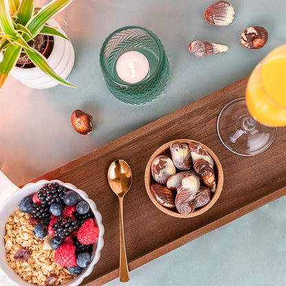 Guylian Belgian Chocolate Chocolates, Chocolate Filled with Dark Chocolate Praline, Chocolate in the shape of Sea Fruits with 72% Cocoa, 20 Units per Box, 225 g