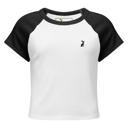 Camiseta raglán KÖNE negra y blanca 100% algodón estilo baby tee con logo
